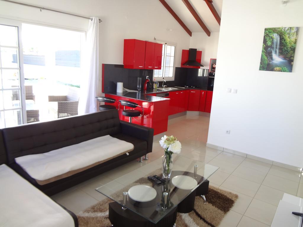 Palulie Villa *
